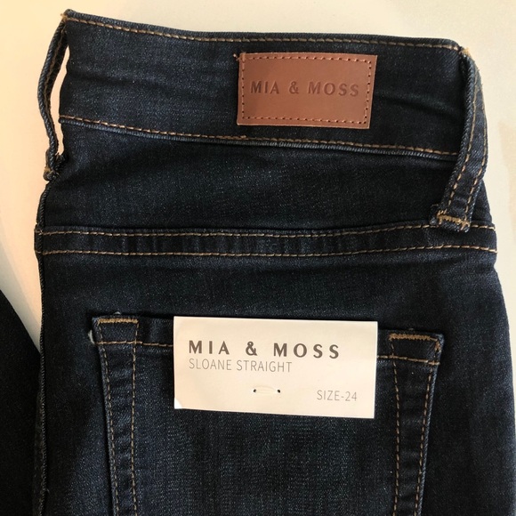 Mia & Moss - Picture 2 of 6